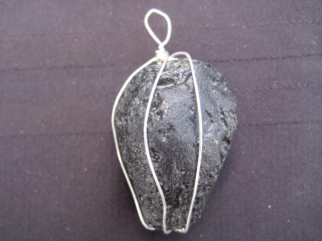 Tektite Pendant telepatic communication and raising one's vibrational level1992